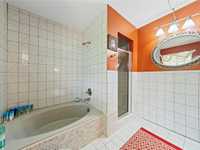 House 1564874994