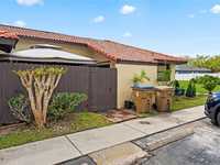House 1434005338