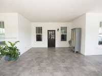 House 1641384098