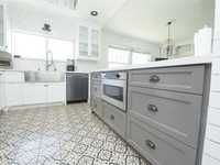 House 1641384118