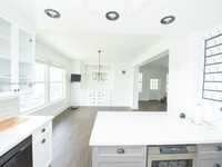 House 1641384122
