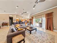 House 1482816282