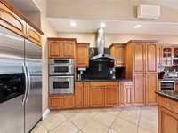 House 1482816301