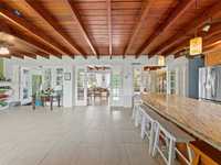 House 1649226093