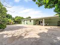 House 1428488969
