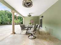 House 1428488971