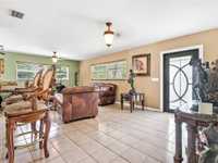 House 1428488978