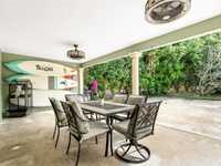 House 1428488923