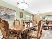 House 1428488984