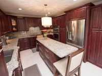House 1574576906
