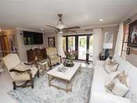 House 1574576924
