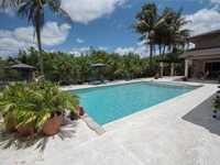 House 1574576824