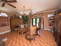 House 1574576997