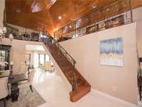 House 1574576841