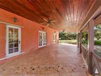 House 1442218649