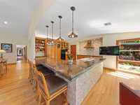 House 1442218681