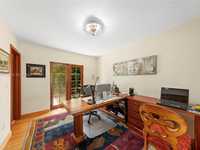 House 1442218730