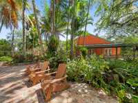 House 1442218737