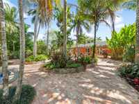 House 1442218746