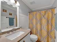 House 1501738040
