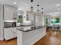 House 1501738024
