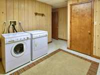 House 1476788558