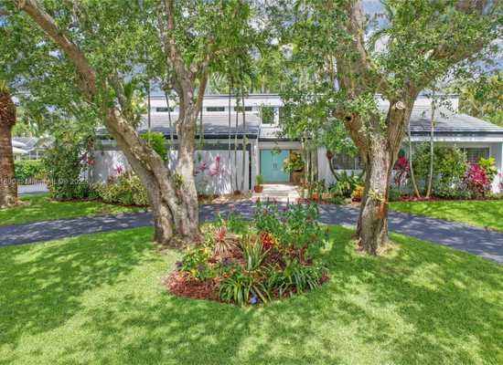 18054 SW 83rd Ct, Palmetto Bay, Single Family Home,  sold, Real Estate Brokerage