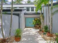 House 1505277687