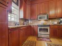 House 1616422444