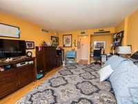 House 1492548811