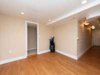 House 1515597825