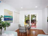 House 1519419470