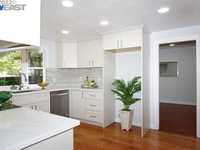 House 1519419474