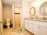 House 1529788371