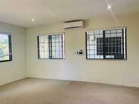 House 1536724293