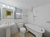 House 1649308894