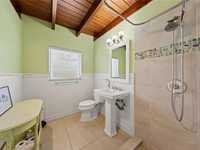 House 1649308926