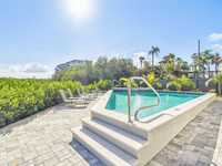 House 2706276539