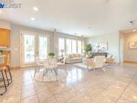 House 1592740400