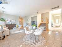 House 1592740407