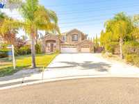 House 1592740323