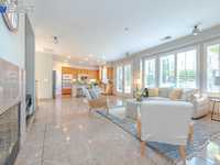 House 1592740498