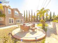 House 1592740679
