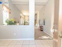 House 1592740372
