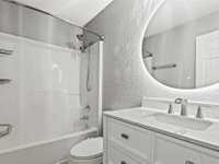 House 1599945543