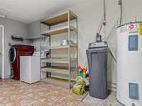 House 1599945577