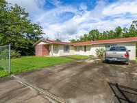 House 1611704527