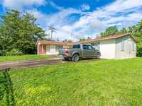House 1611704537