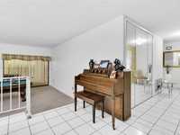 House 1611704578