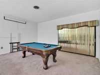 House 1611704583